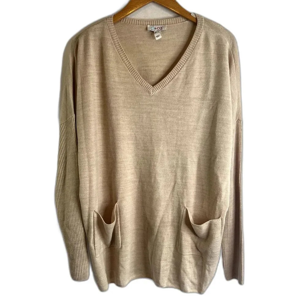 D&Co Pullover Vneck Sweater with Front‎ Pockets Size Medium